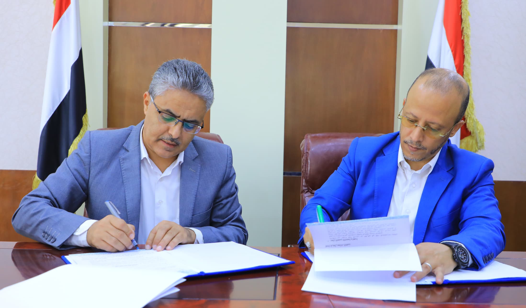 جامعة المعرفة والعلوم الحديثة توقّع اتفاقية تعاون علمي وأكاديمي مع جامعة آزال للتنمية البشرية 