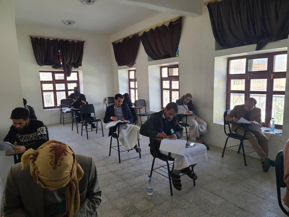 دشنت جامعة المعرفة والعلوم الحديثة عملية الامتحانات النهائية للفصل الدراسي الاول 